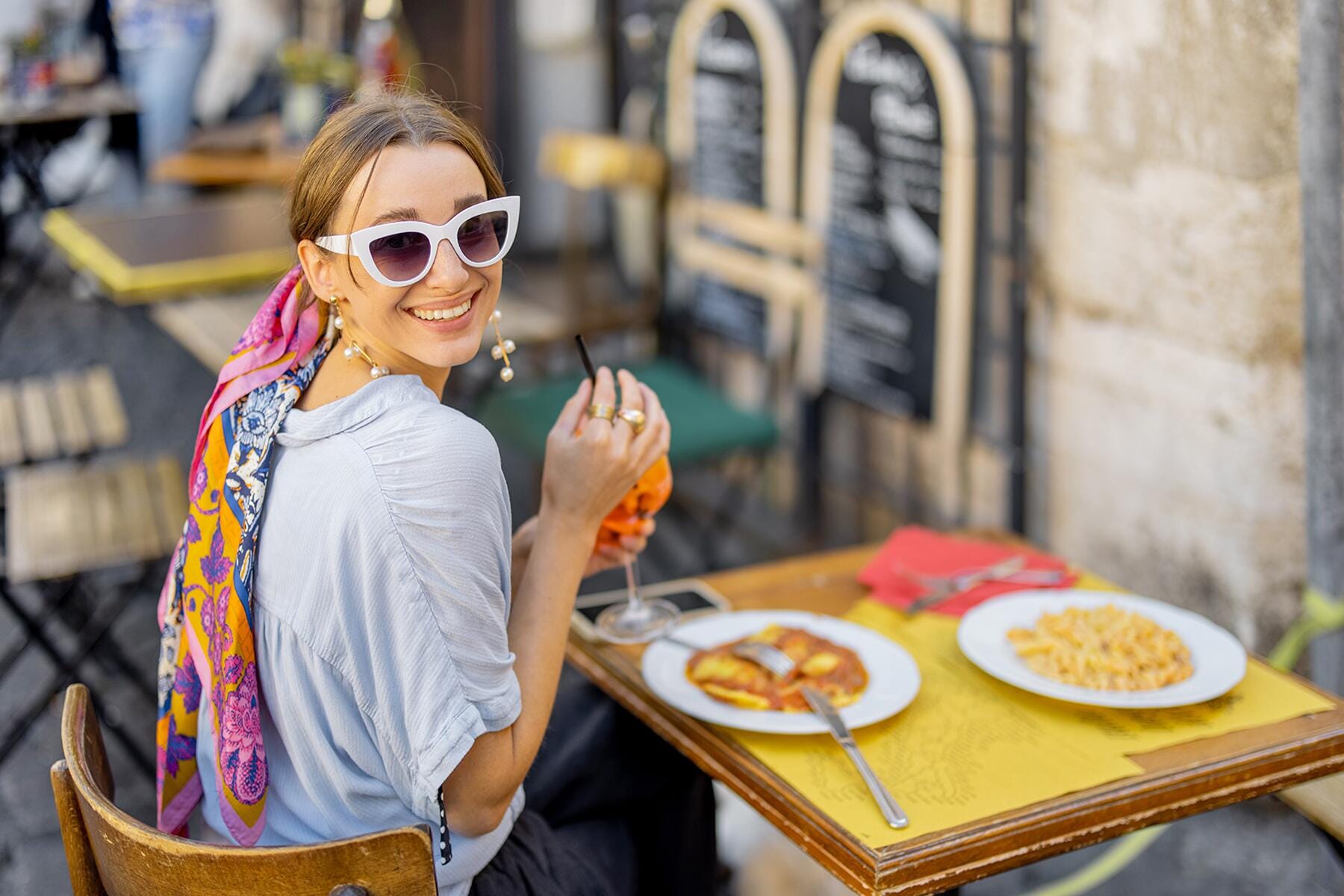 Here's How to Spot a Tourist Trap Restaurant in Italy
